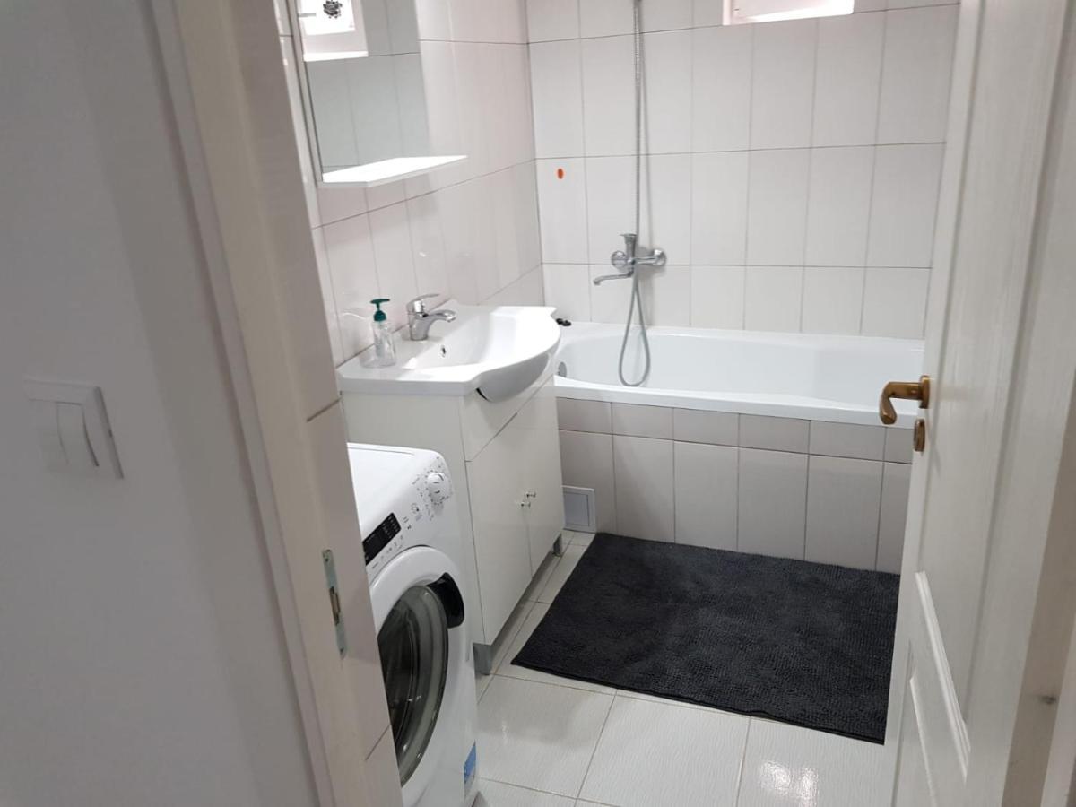 Apartament 8 Central Târgu-Mureş Zewnętrze zdjęcie